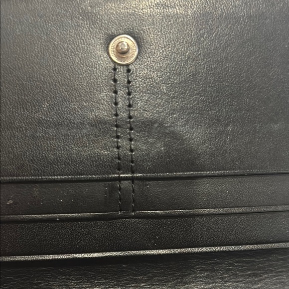 Coach Monogram Signature Wallet - Picture 10 of 10